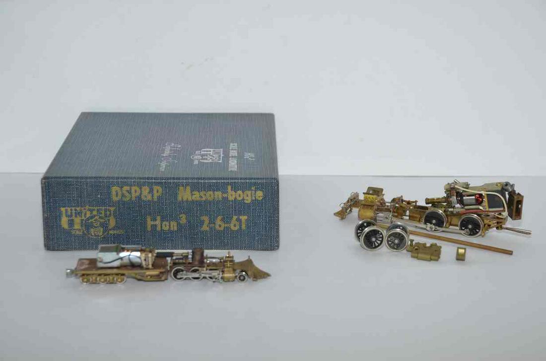 Two Brass Steam Locomotive Chassis (1 of 2)