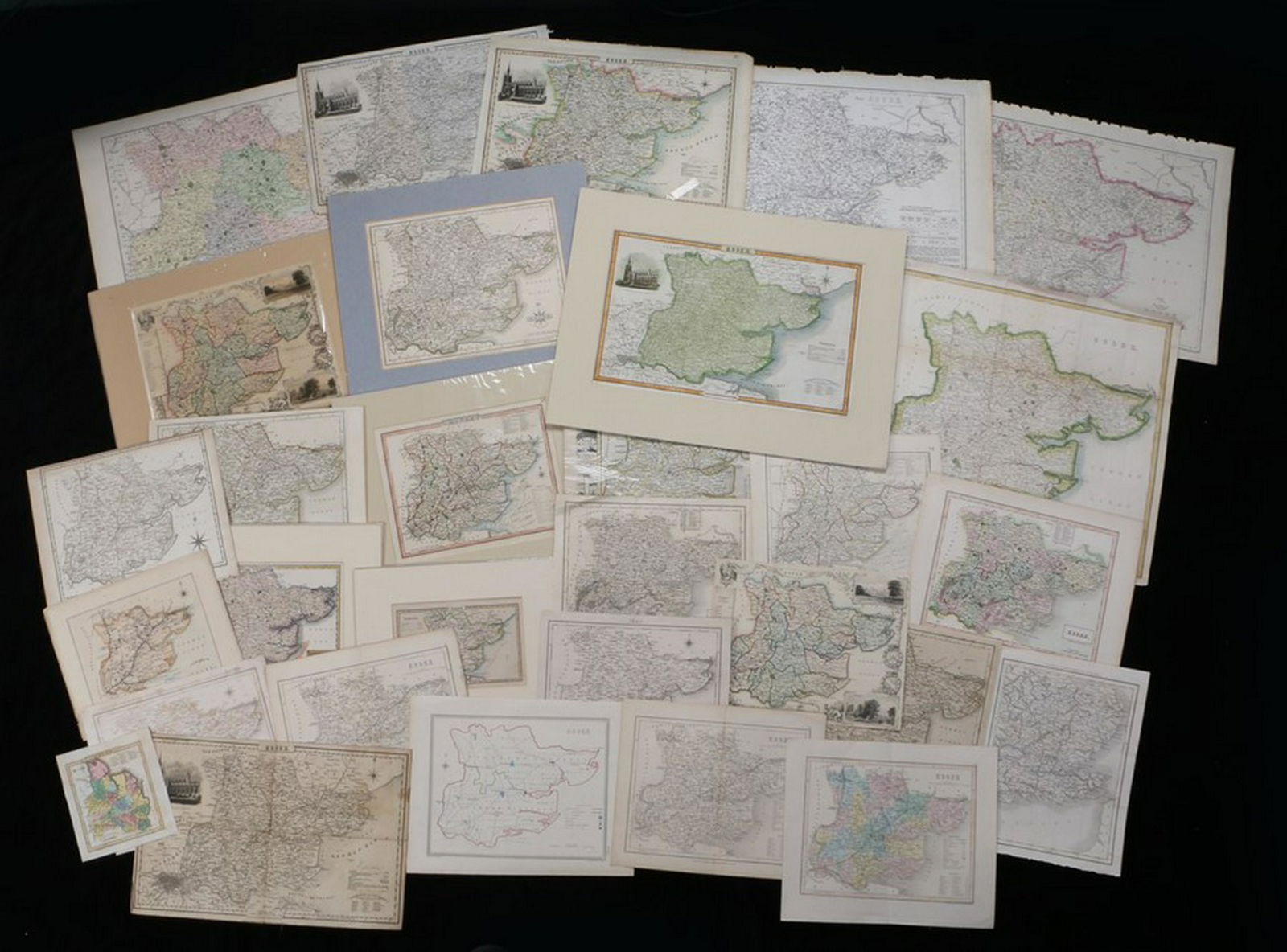 Collection of maps depicting Essex (qty) - Stock (1 of 1)