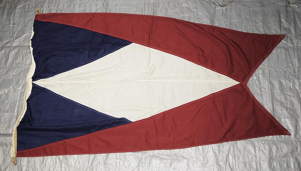 House Flag of the United Fruit Corporation, Boston, MA: now Chiquita Brands International, 39 in. x 69 in., wool blend, cotton hoist, rope attached