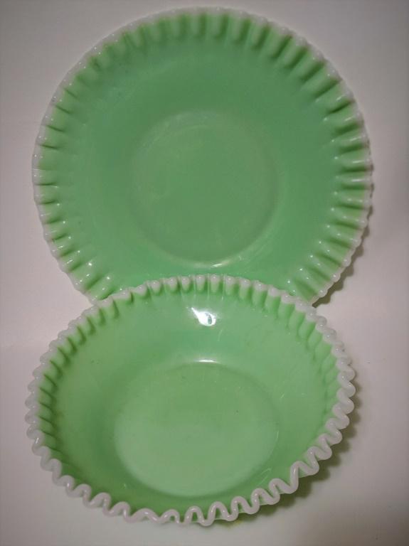 Large Opalescent Vaseline Glass Bowl & Plate (1 of 4)