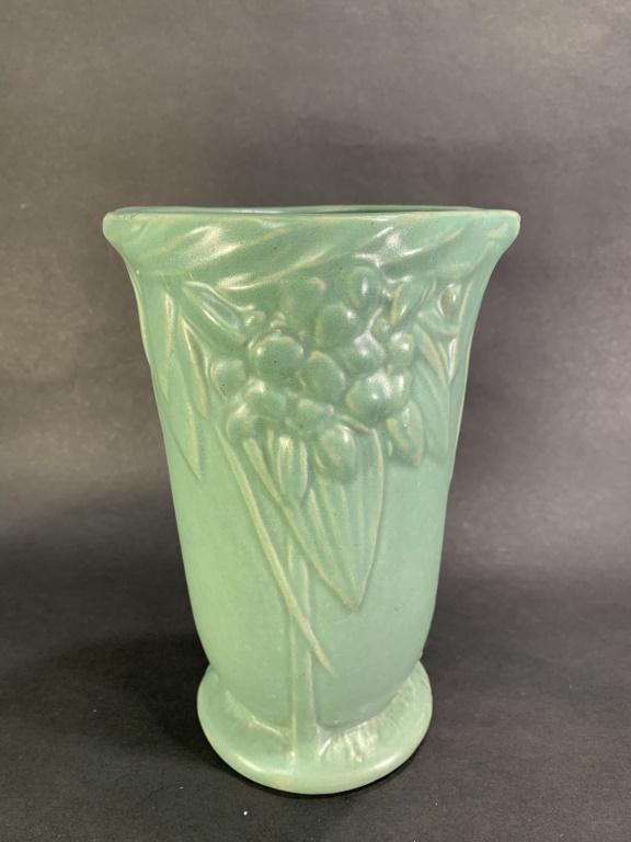 Vintage American Matte Green Glaze Art Pottery (1 of 5)