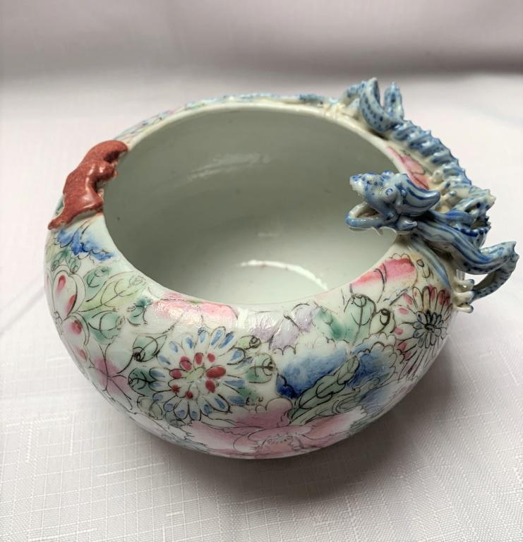 Chinese Republic Porcelain Bowl (1 of 6)
