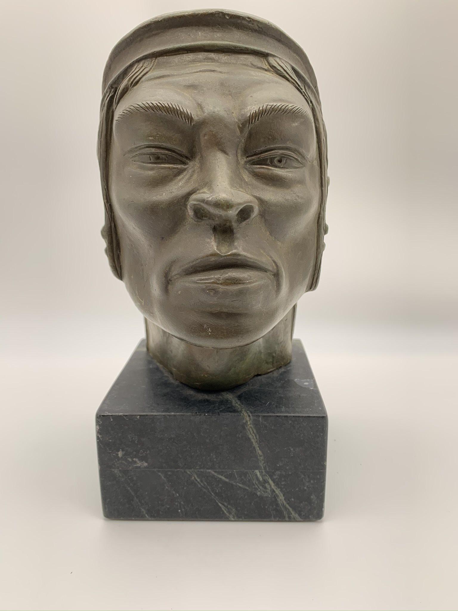 Early 20 C Mexican Bronze Bust (1 of 5)