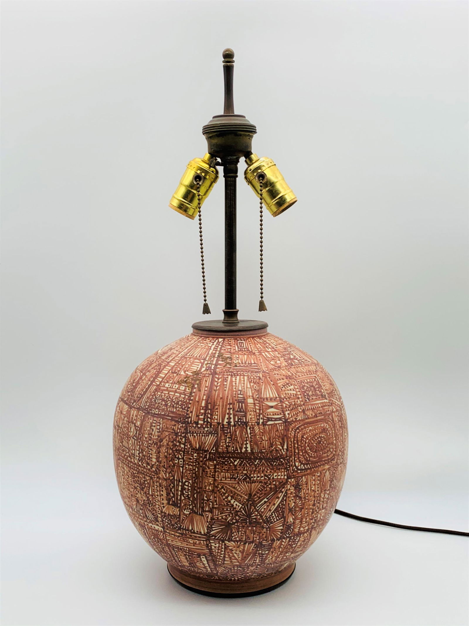 Mid Century Modern Abstract Ceramic Lamp (1 of 4)