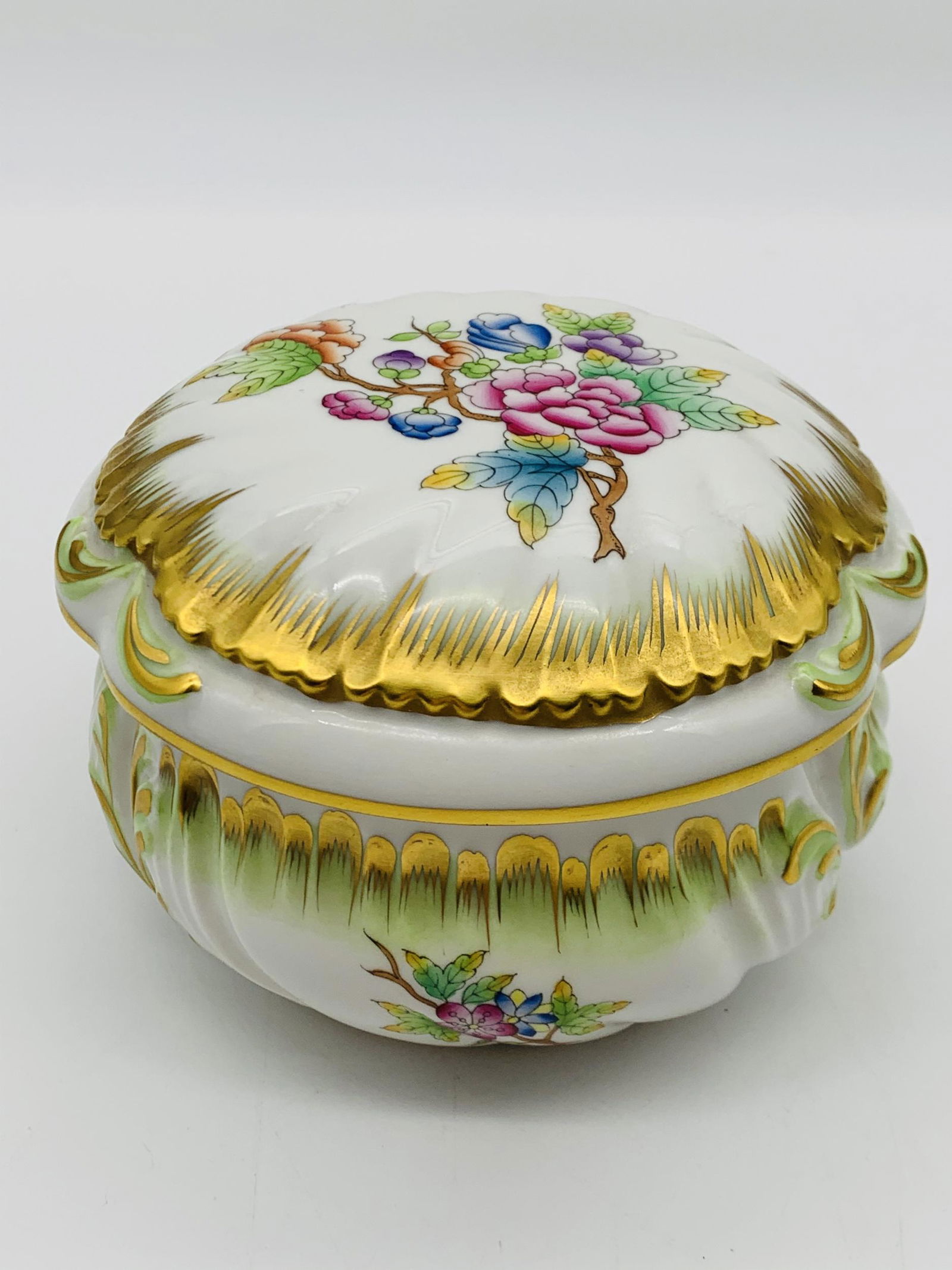 Herend Porcelain Covered Dish (1 of 4)