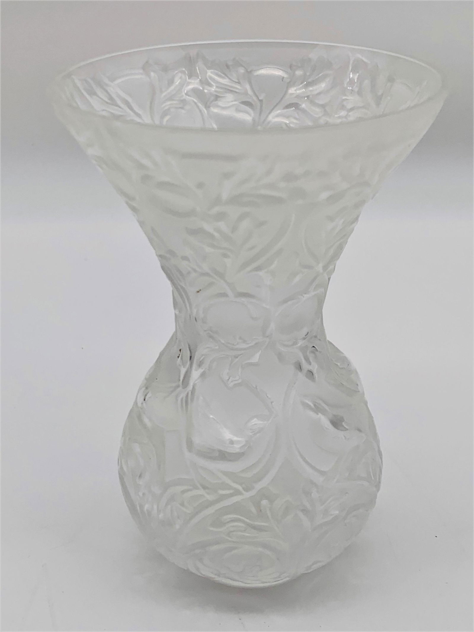 Lalique "Arabesque" Crystal Vase (1 of 3)