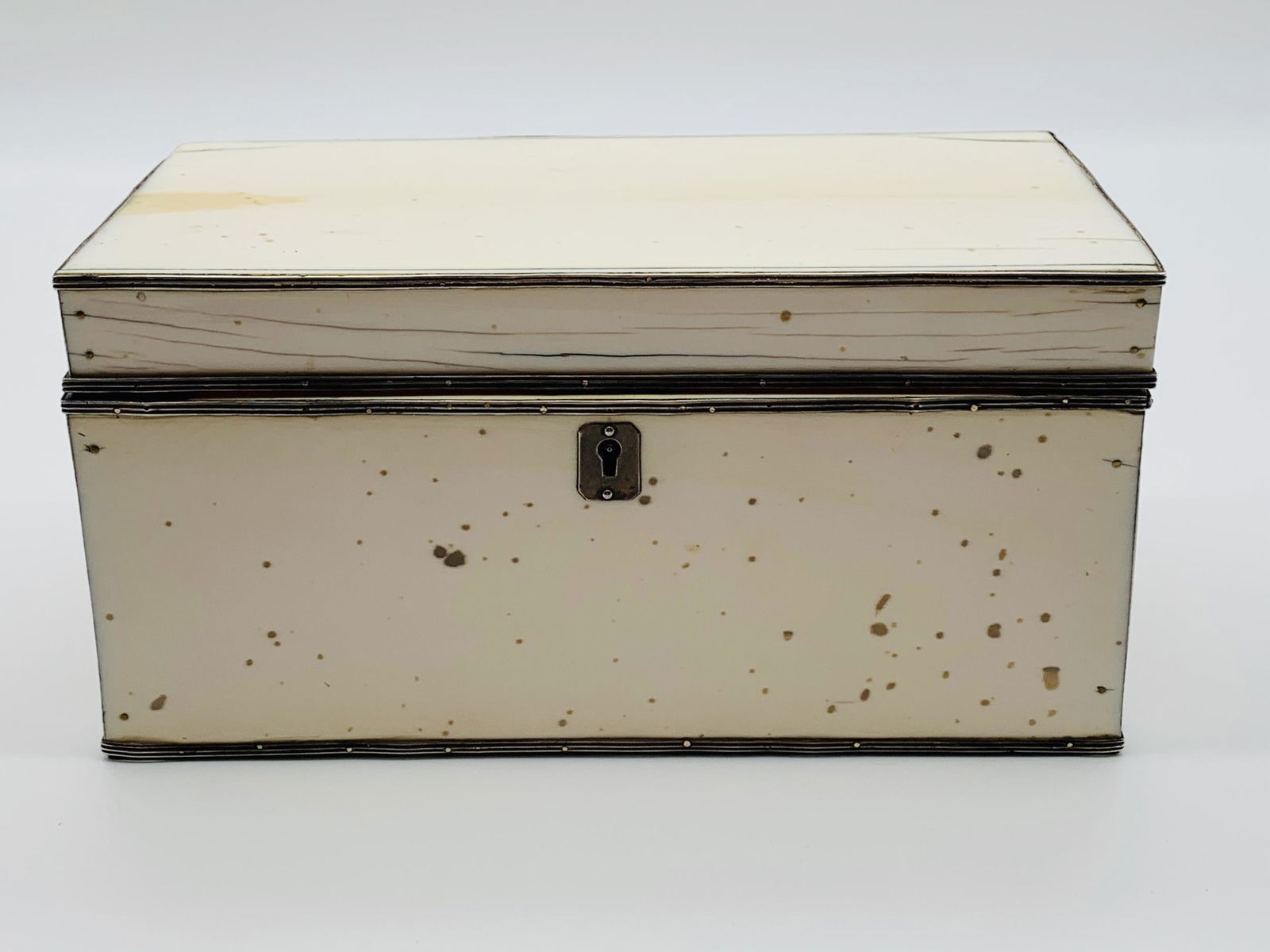 18th C Georgian English Silver Mounted Tea Caddy. (1 of 9)