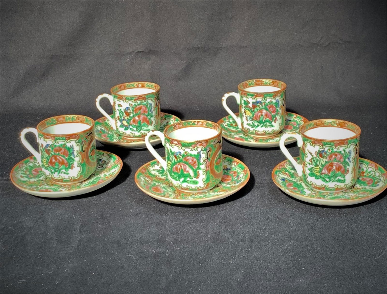 5 Chinese Rose Medallion Cup & Saucer Sets (1 of 6)