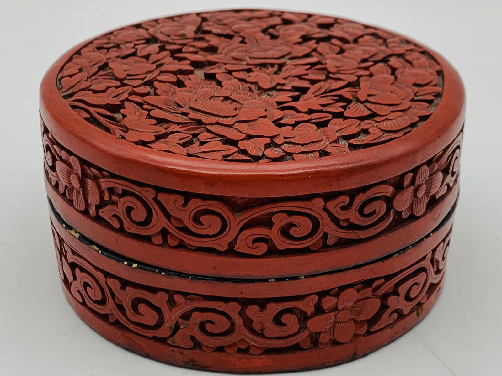 Antique Chinese Carved Round Cinnabar Box (1 of 6)