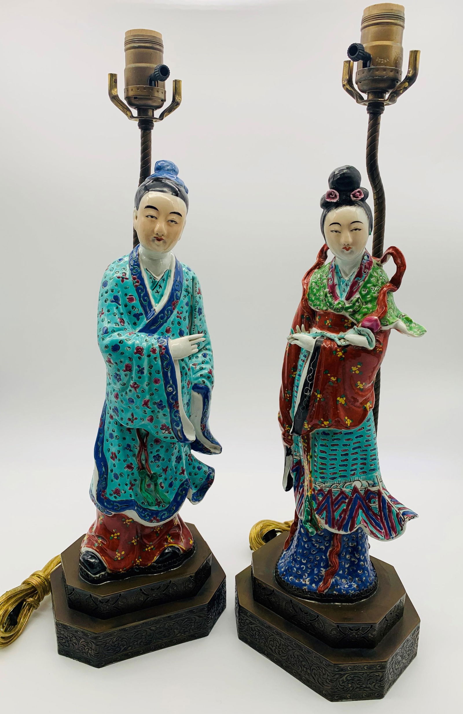 Pair Vintage Chinese Figural Lamps (1 of 9)