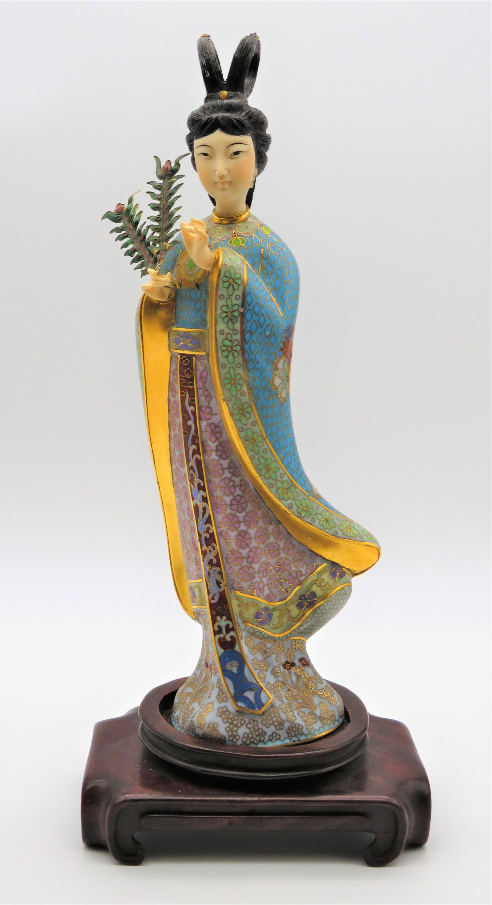 Vintage Chinese Cloisonne Figure Of A Woman (1 of 10)