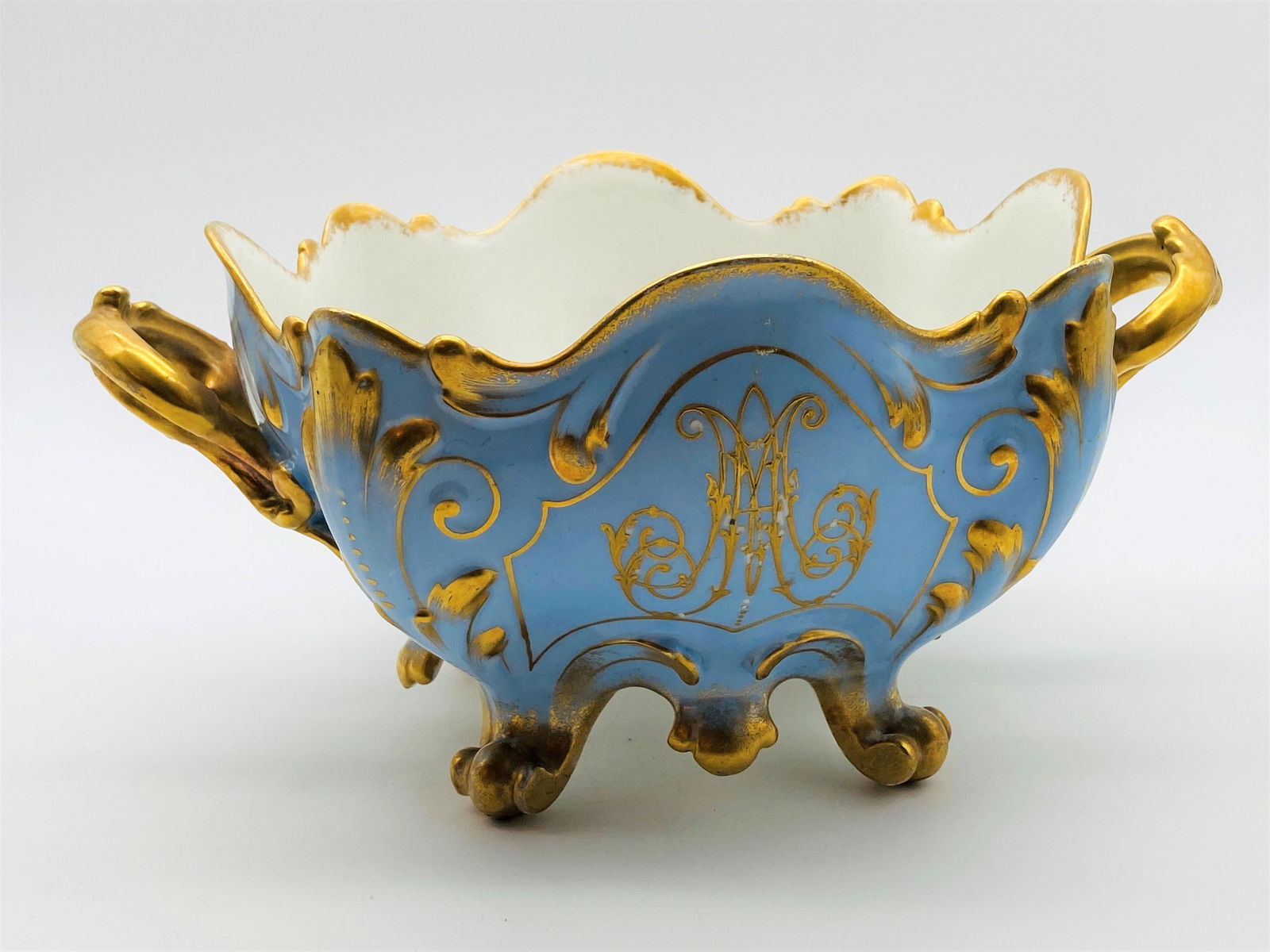 Old Paris Porcelain Centerpiece Handled Bowl (1 of 5)