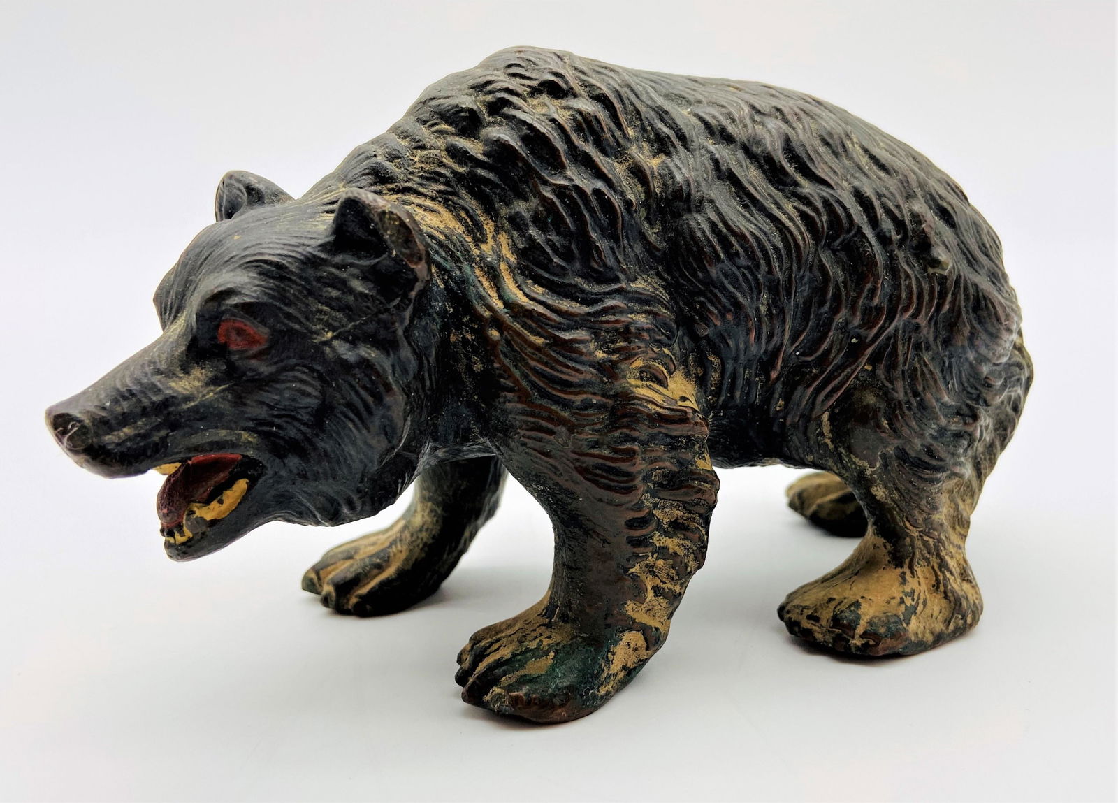Austrian Bronze Grizzly Bear Figure (1 of 6)