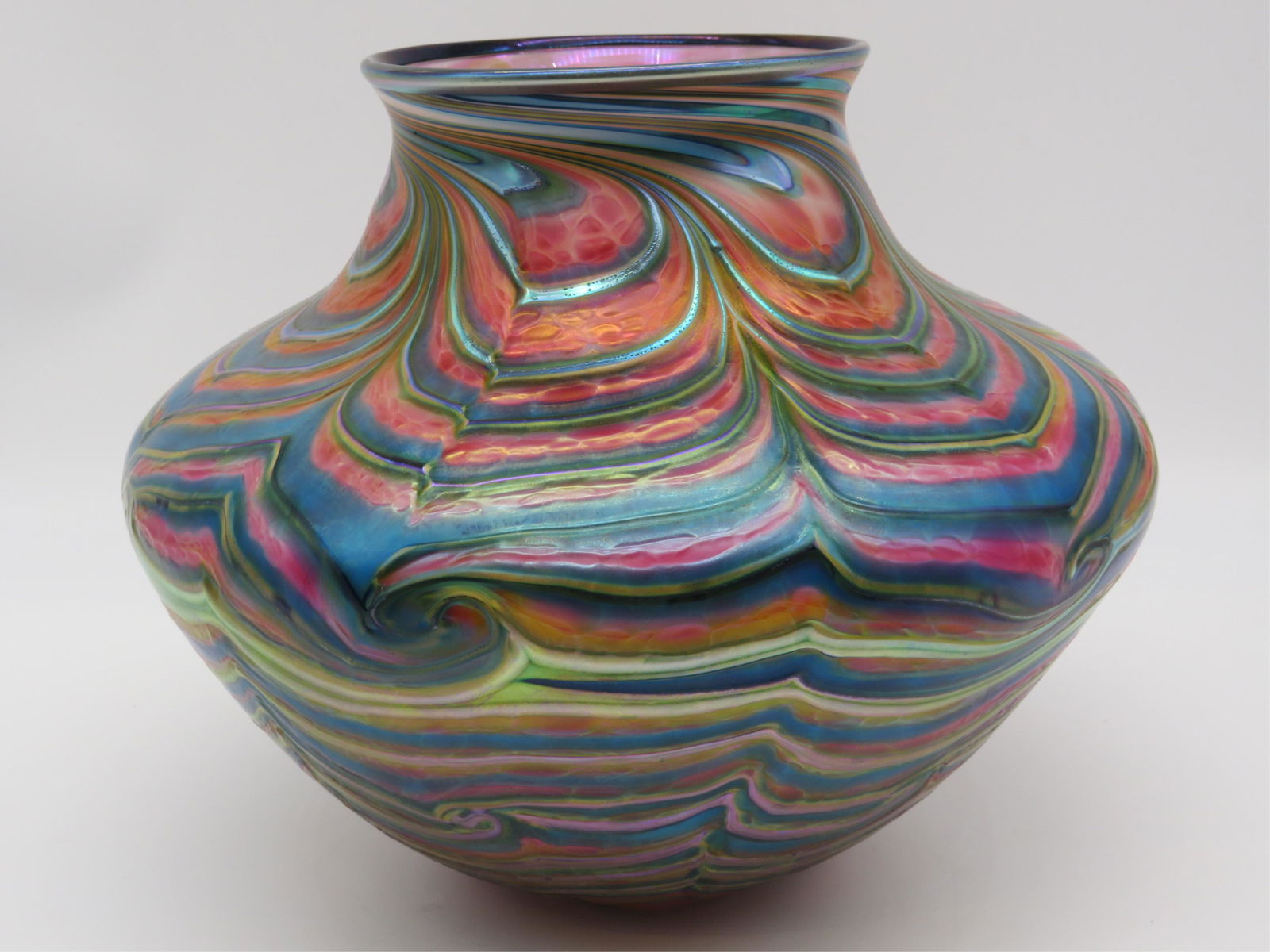 Daniel Lotton King Tut Art Glass Vase (1 of 5)