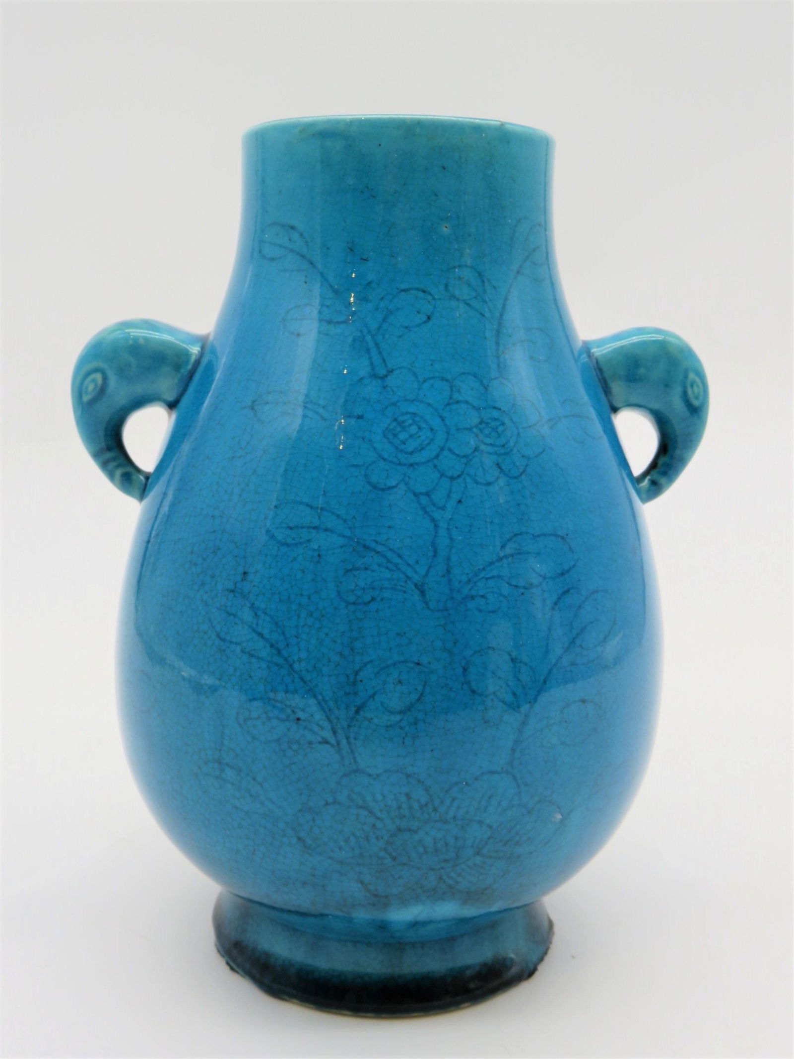 Chinese Turquoise Glazed Vase (1 of 8)