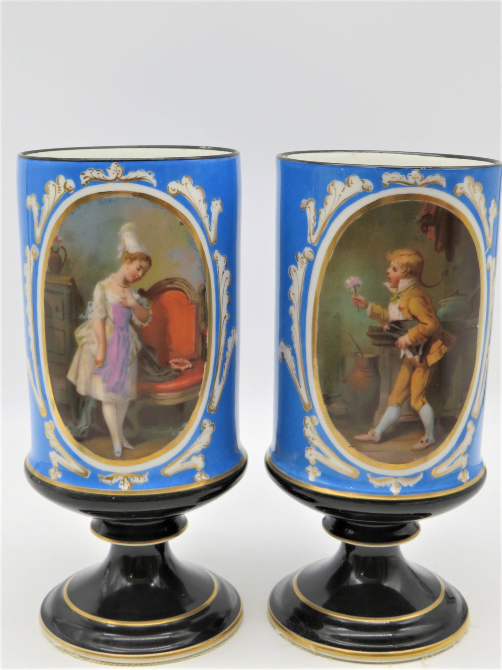 Pair of Antique Old Paris Portrait Vases (1 of 5)