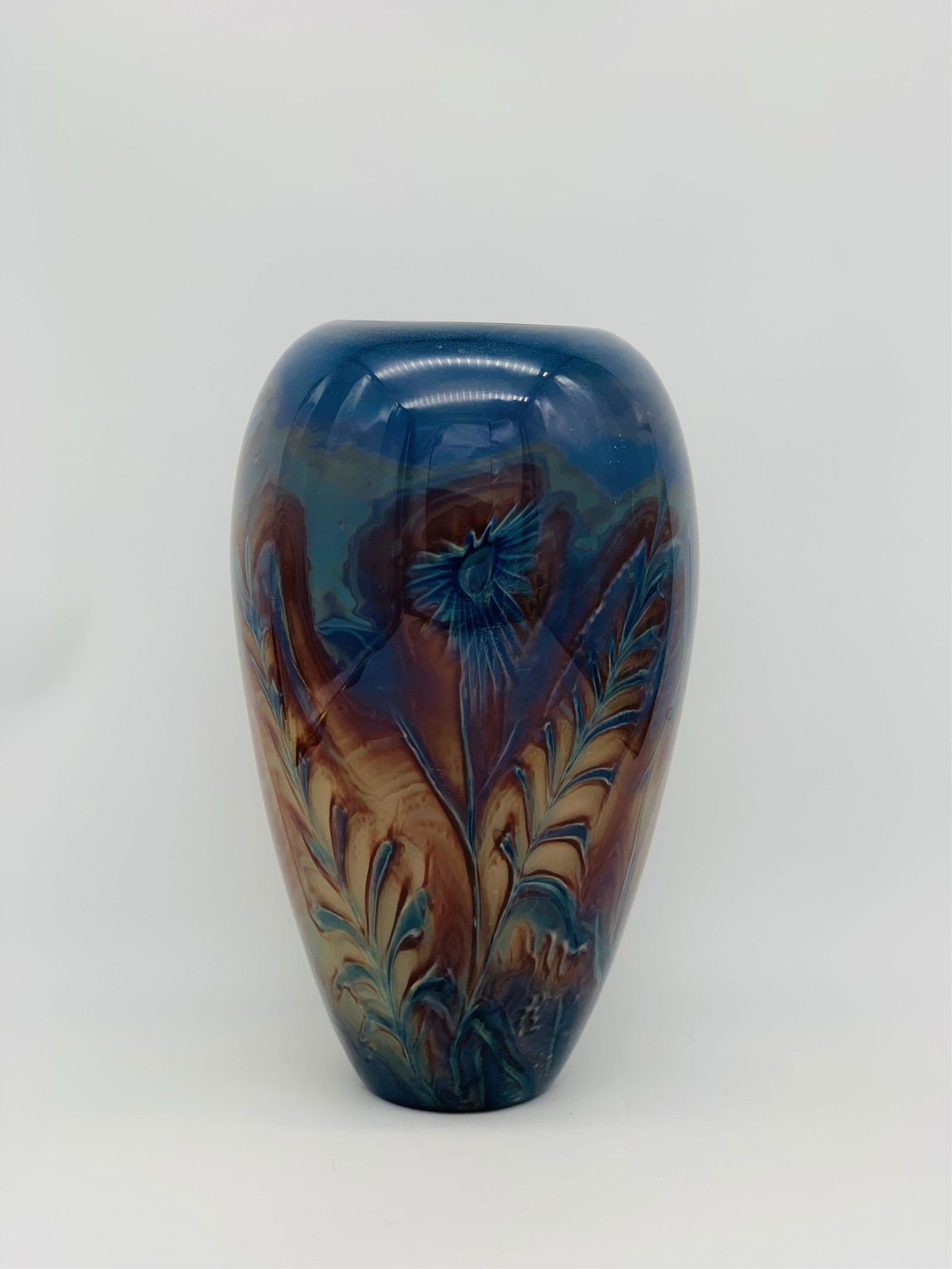 Art Glass Vase Signed Foci (1 of 6)