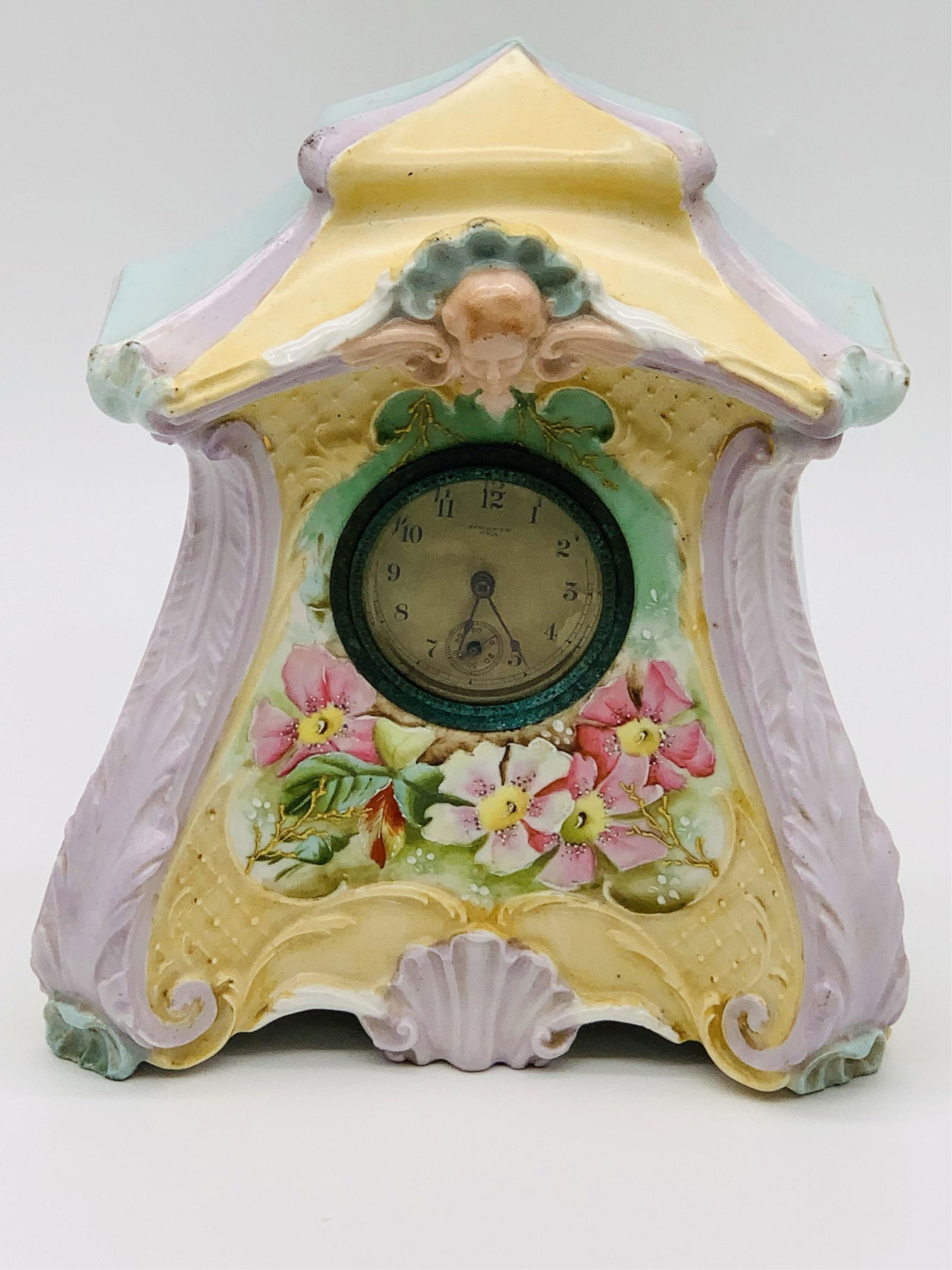New Haven Mantle Clock (1 of 8)