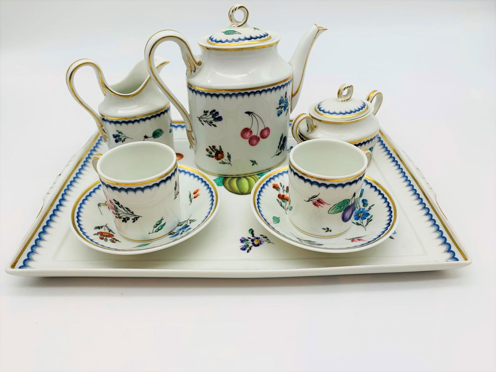 Richard Ginori 8 Piece Tea Set (1 of 3)