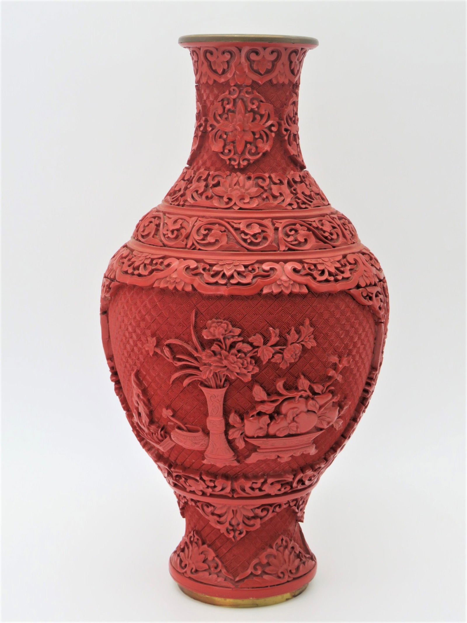 Vintage Chinese Cinnabar Vase (1 of 7)