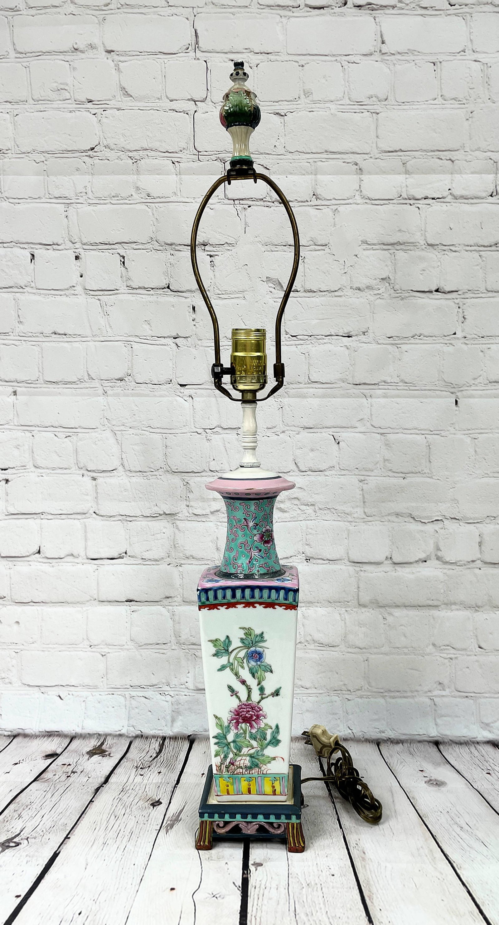 Vintage Chinese Famille Rose Porcelain Lamp: Vintage Chinese Famille Rose Porcelain Lamp Now as Lamp. Colorful floral motif. On enameled metal base. Unsigned. Good condition. Measures 28" H x 4" W overall, the vase measures 11-1/2" H. All Items 