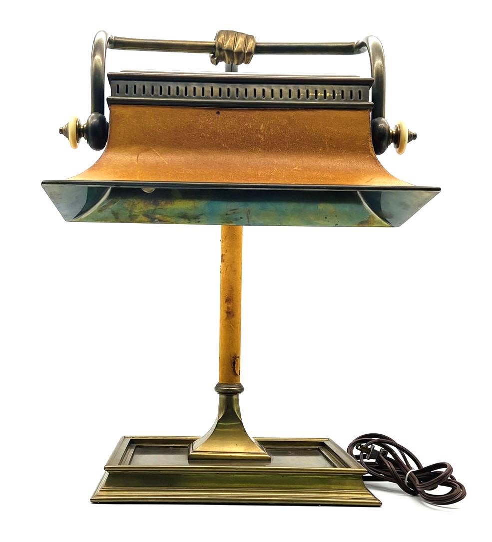 Vintage Chapman 1984 Banker Hand Lamp (1 of 8)