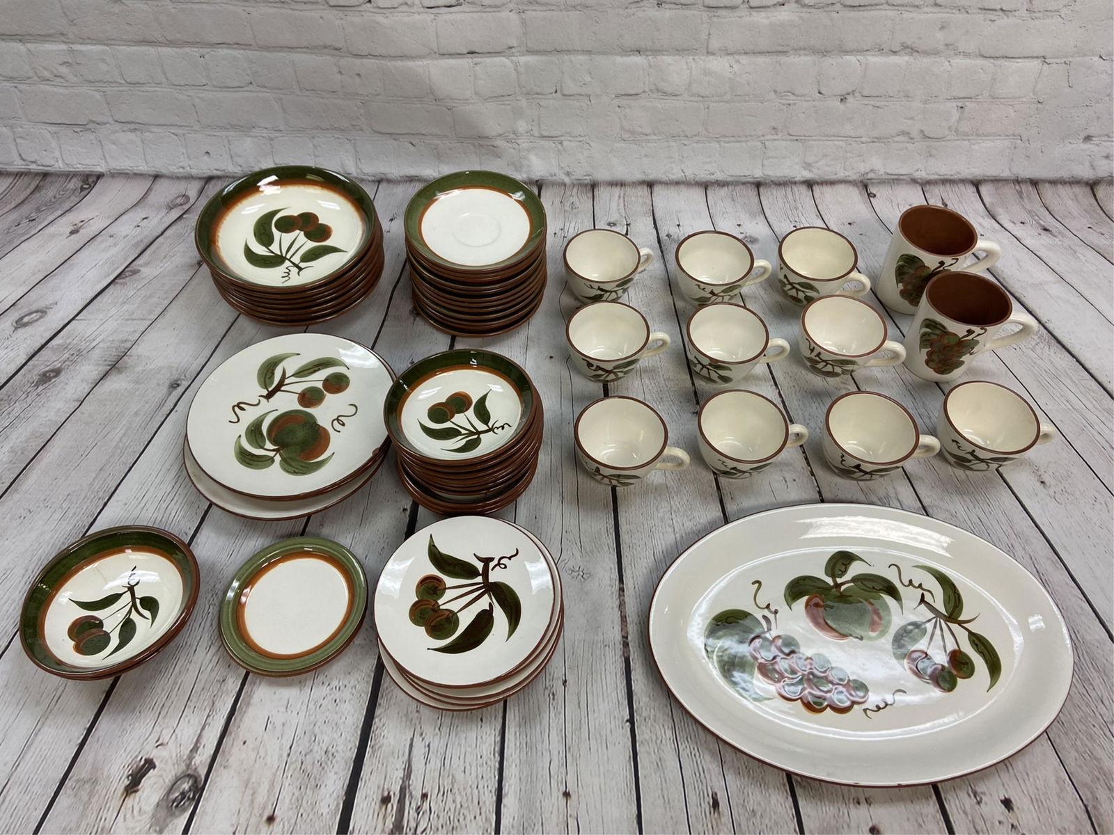Stangl Pottery "Orchard Song" Set of 57 (1 of 19)