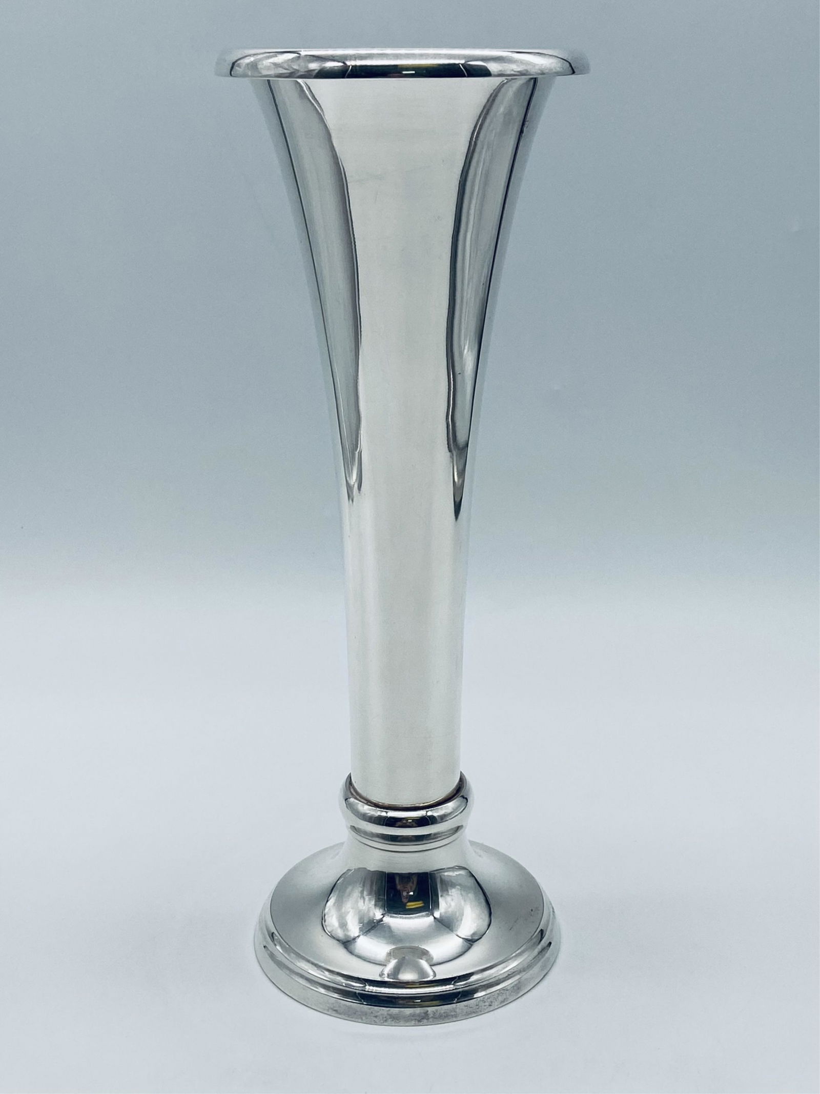 Ralph Lauren Silver Plated Fluted Trumpet Vase (1 of 4)