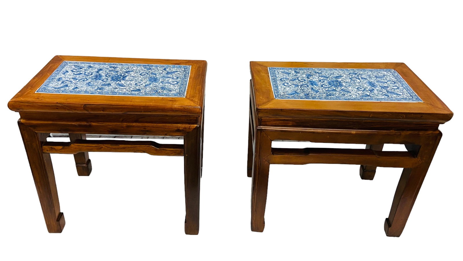 Republic Blue & White porcelain Plaqued tables (1 of 11)