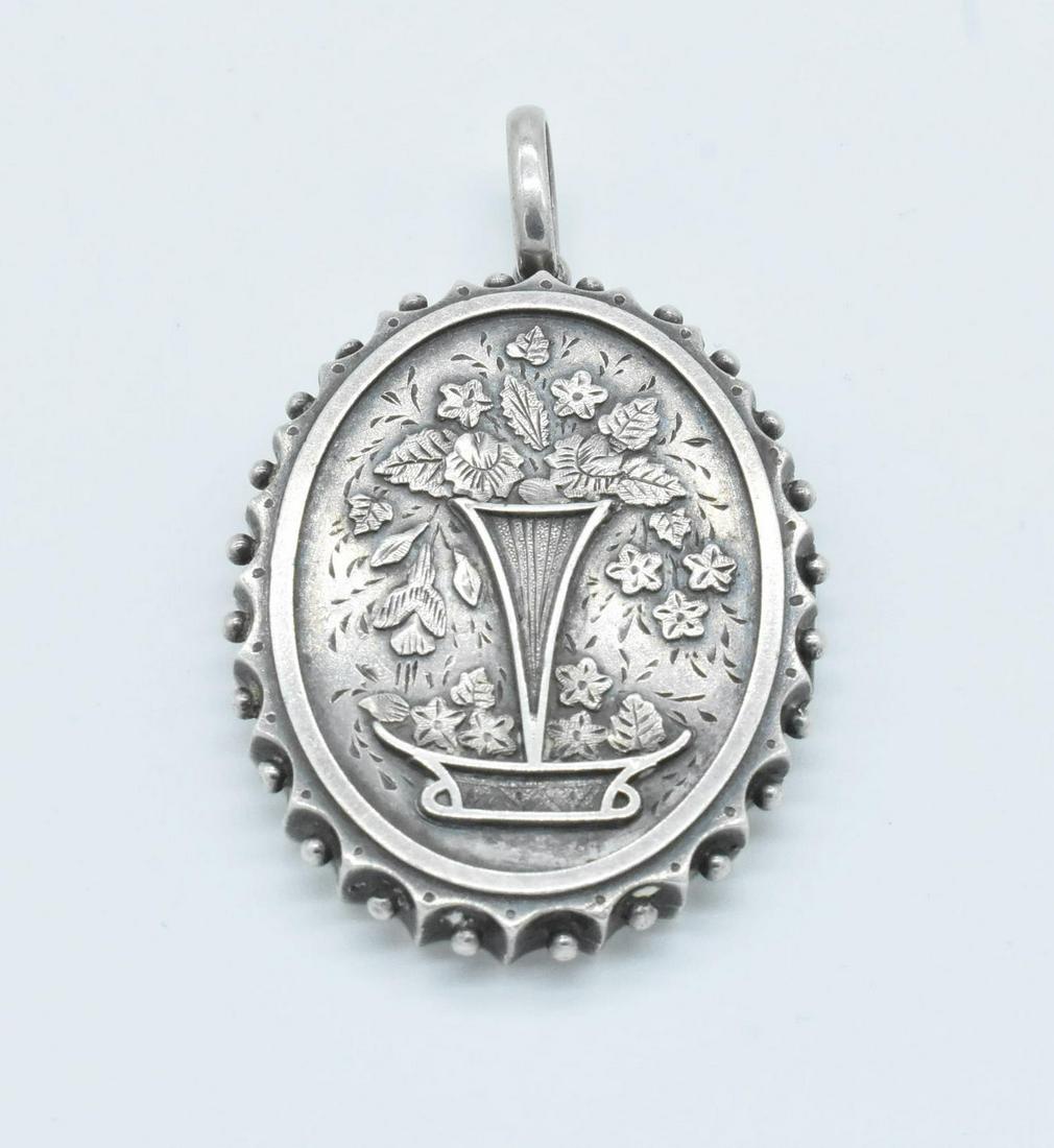 Victorian Silver Oval Locket (1 of 3)