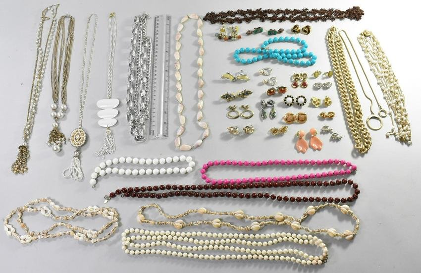 Hadley 12K GF Necklace, Variety of Necklaces and Clip (1 of 6)