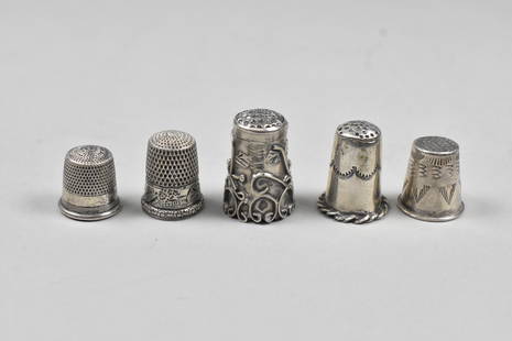 5 Sterling Thimbles: 5 sterling thimbles. 3 Mexican sterling, 1 Simon brothers with landscape of cottage, circa 1880's. 1 Stern Brothers circa 1912. Sizes 1" to 5/8" tall