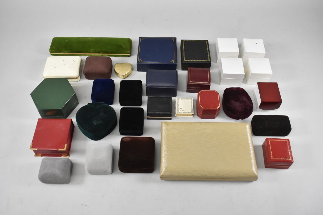 Jewelry Boxes, Some Vintage (1 of 5)