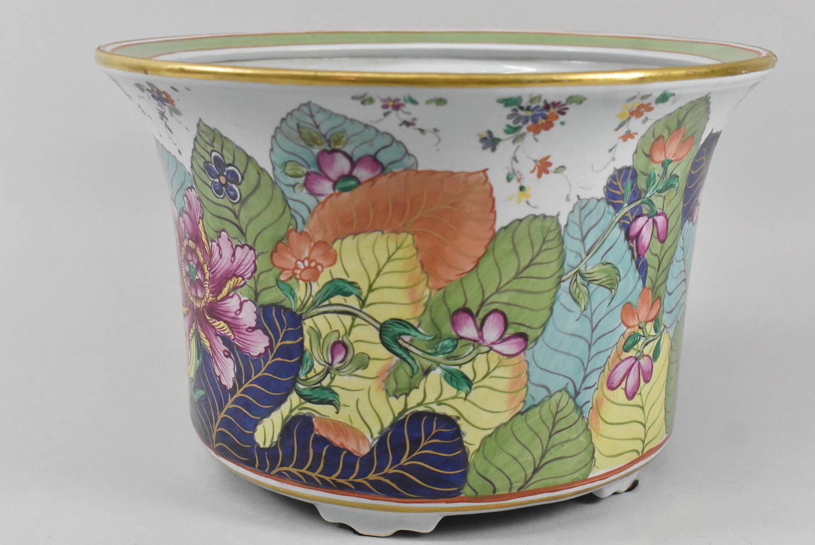 Mottahedeh Ceramic Jardiniere Tobacco Leaf (1 of 4)