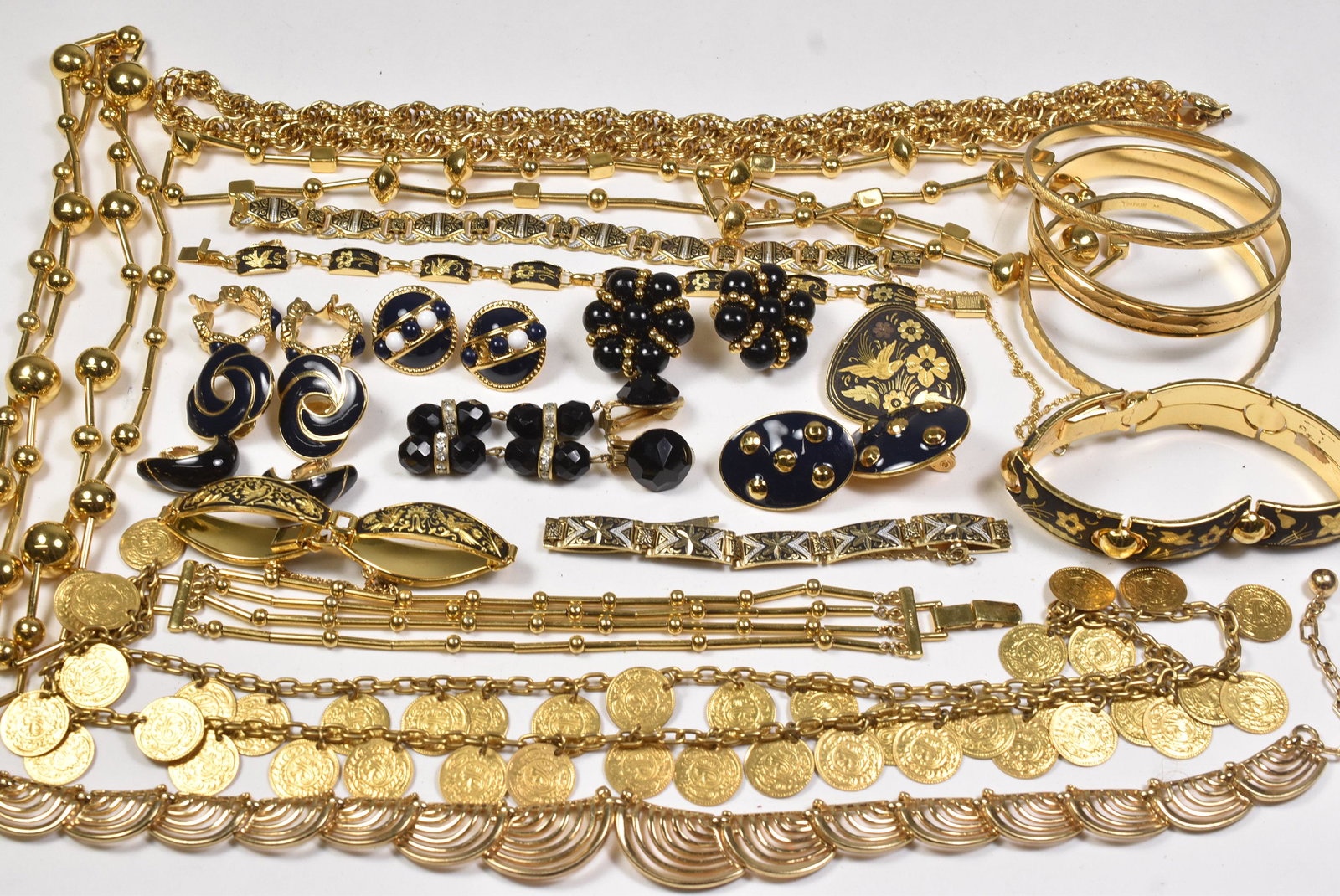 Black and Gold Costume Jewelry group, Monet Trifari (1 of 4)