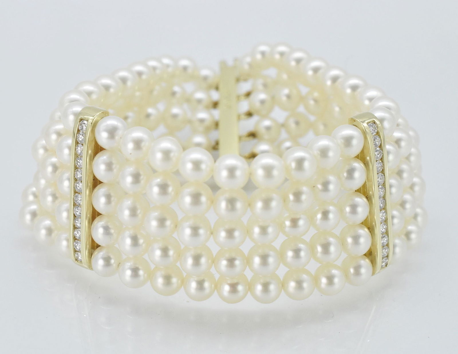18K Gold, 1 ct Diamond and Pearl Bracelet (1 of 5)