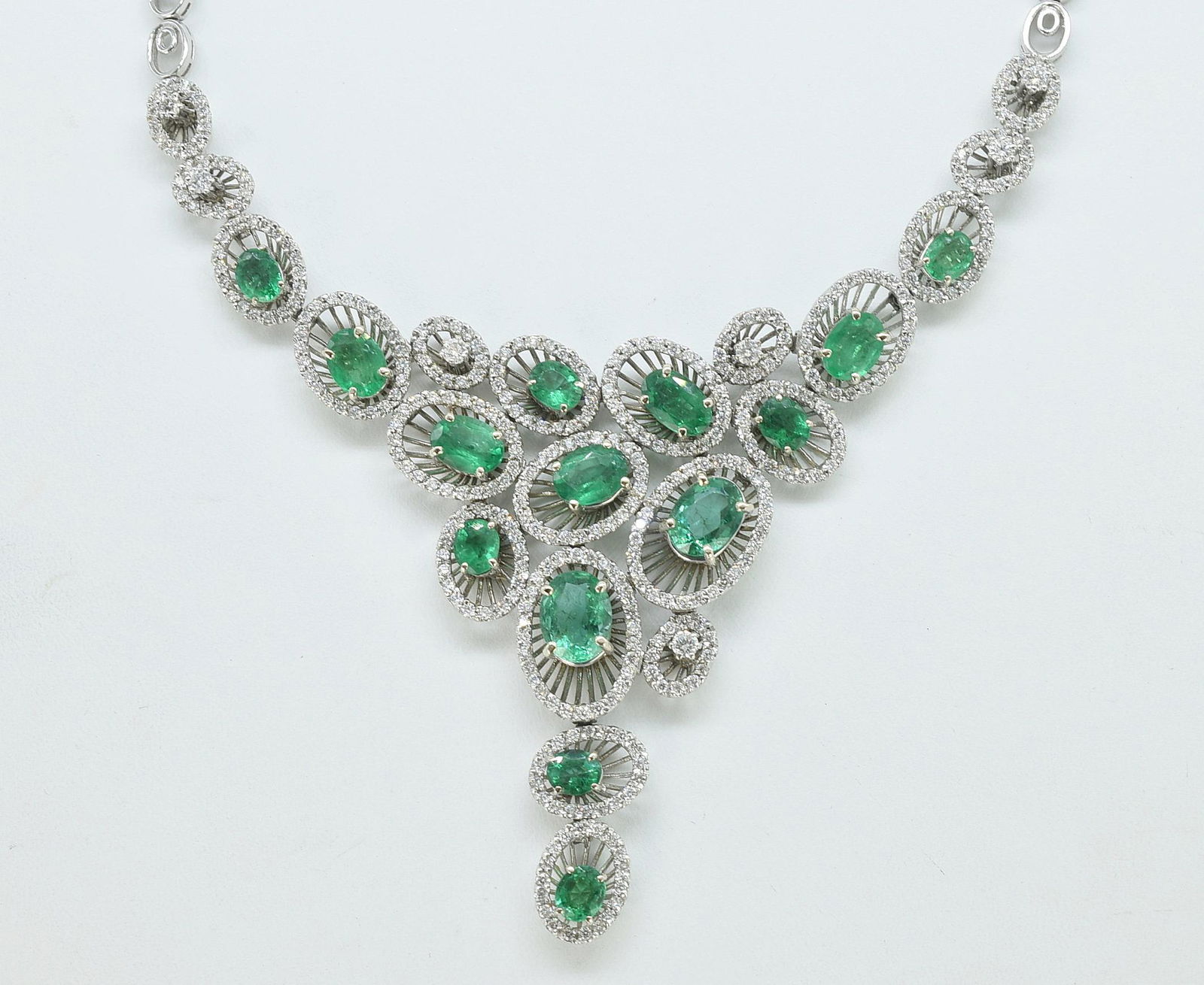 13.33 CT Natural Emerald and 5 CT Diamond Necklace (1 of 6)