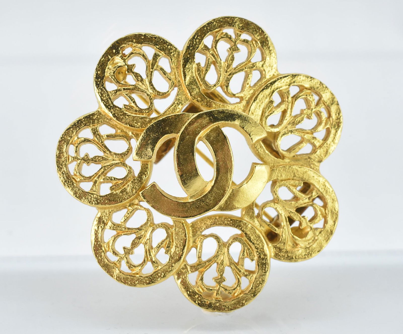 Chanel '95 Flower Brooch (1 of 3)