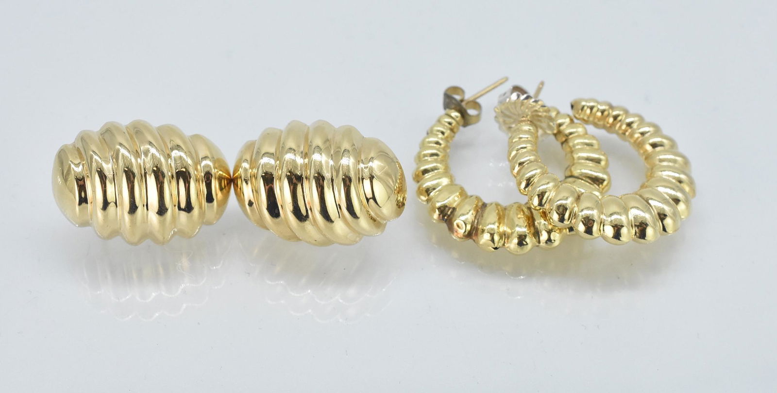 2 Pair of Pierced Gold Earrings, 14K and 18K Yellow Gold (1 of 3)