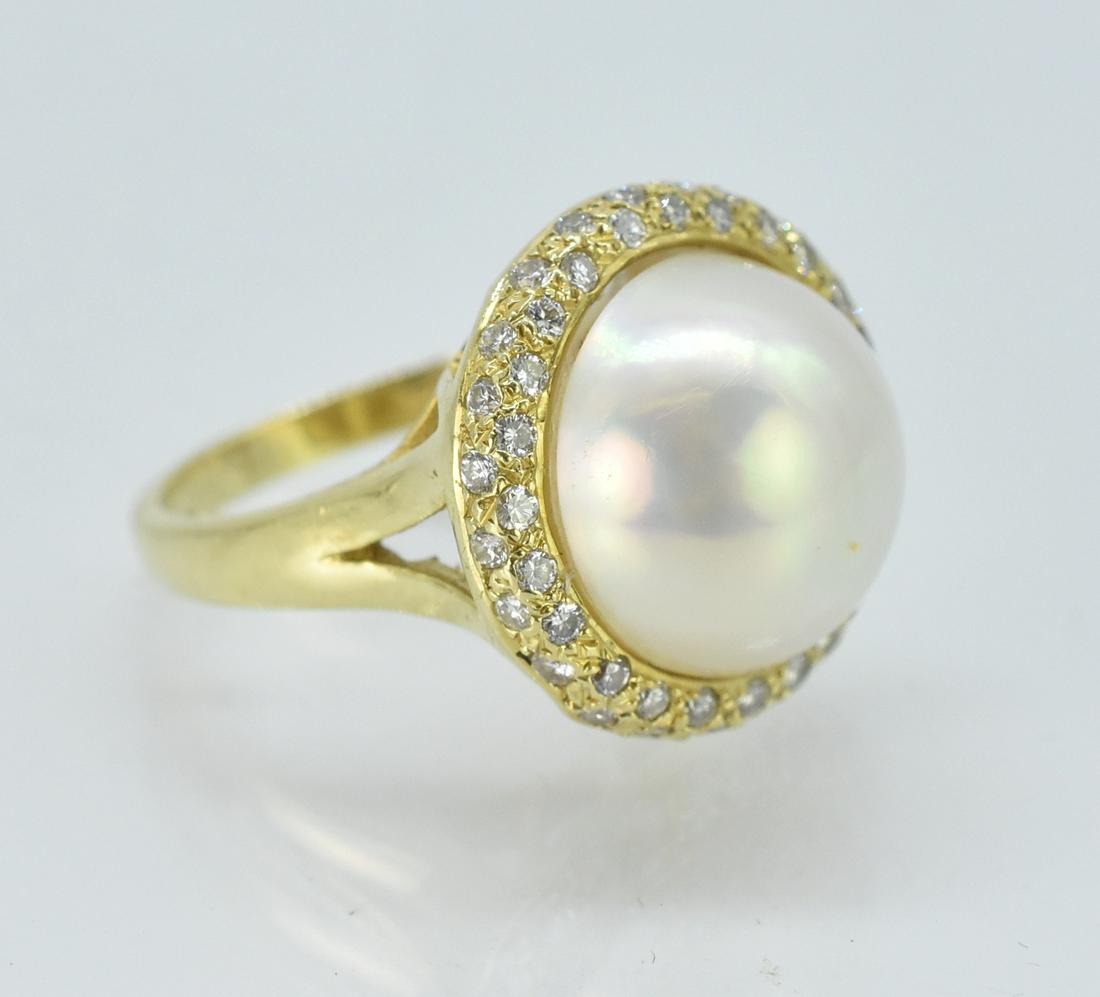 18K Yellow Gold, Mabe Pearl, and .25 Diamond Ring. (1 of 5)