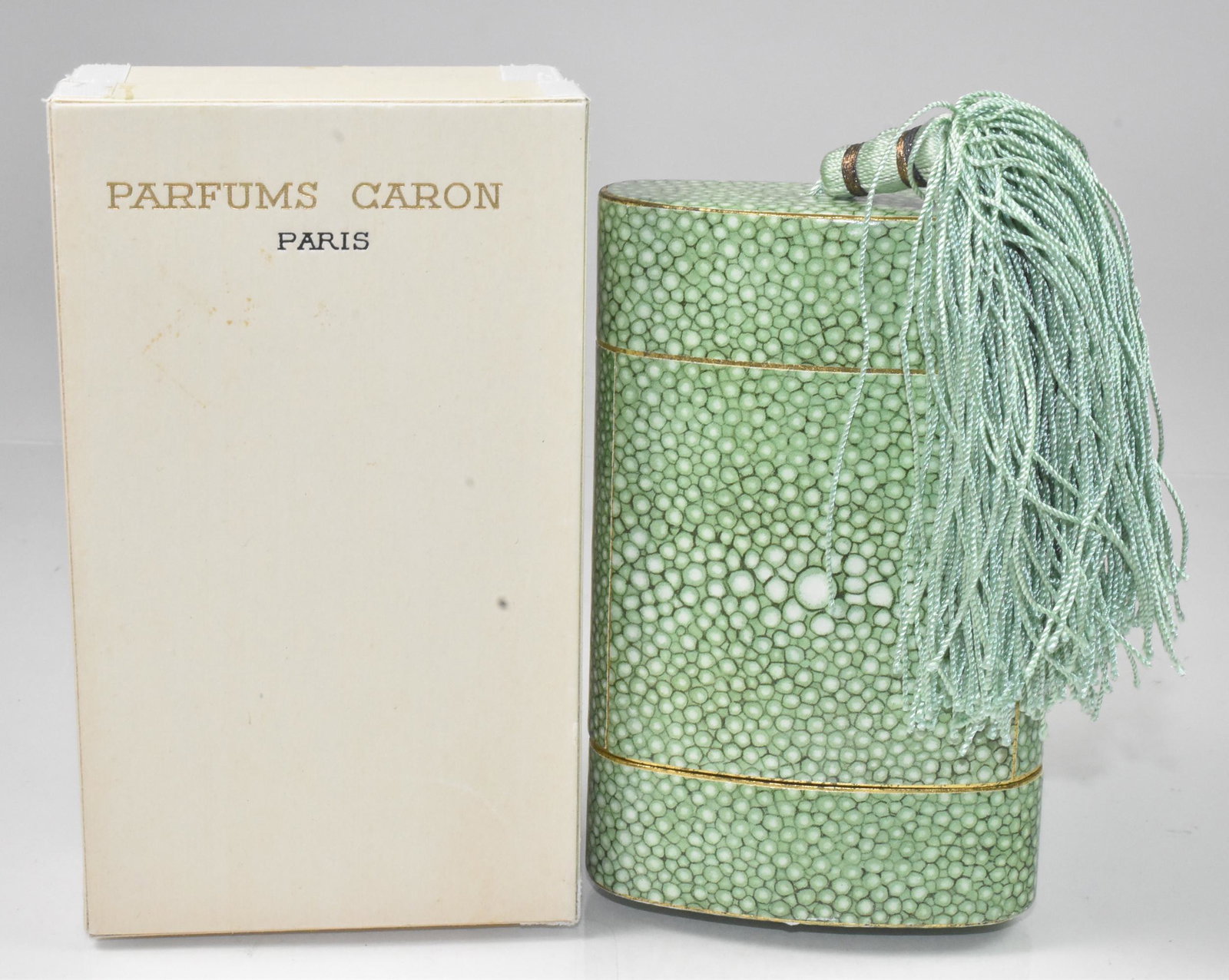 Caron Perfume Paris, France (1 of 3)