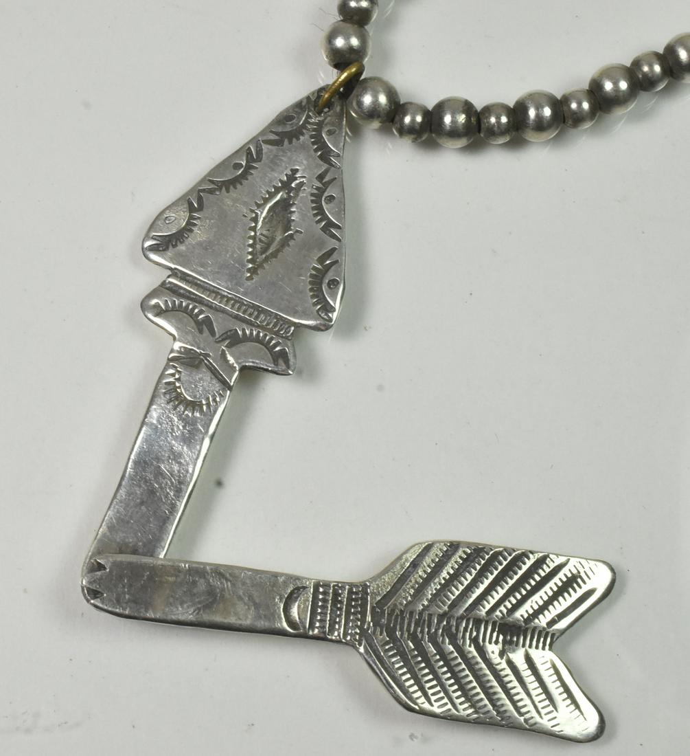 Navajo Silver Arrow Necklace (1 of 4)