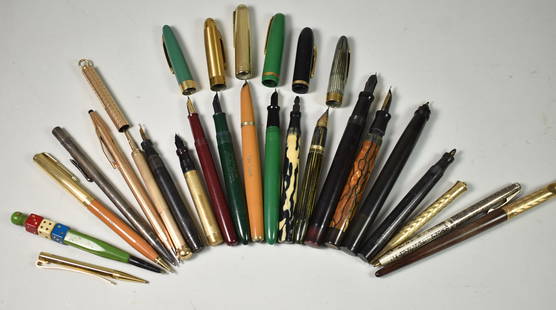 Mechanical Pencils Fountain Pens Lot: Vintage mechanical pencils and fountain pens. Parker blue diamond pen, Parker Duo Fold no cap, Conklin pen, Cross, Sterling pencil Schaffer missing cap, Conklin sterling pencil, Schaeffer Lifetime 14k