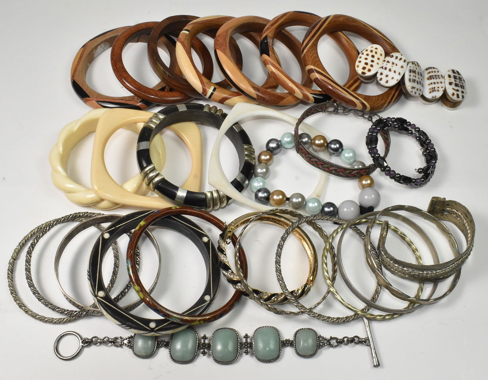Bracelet Group (1 of 7)