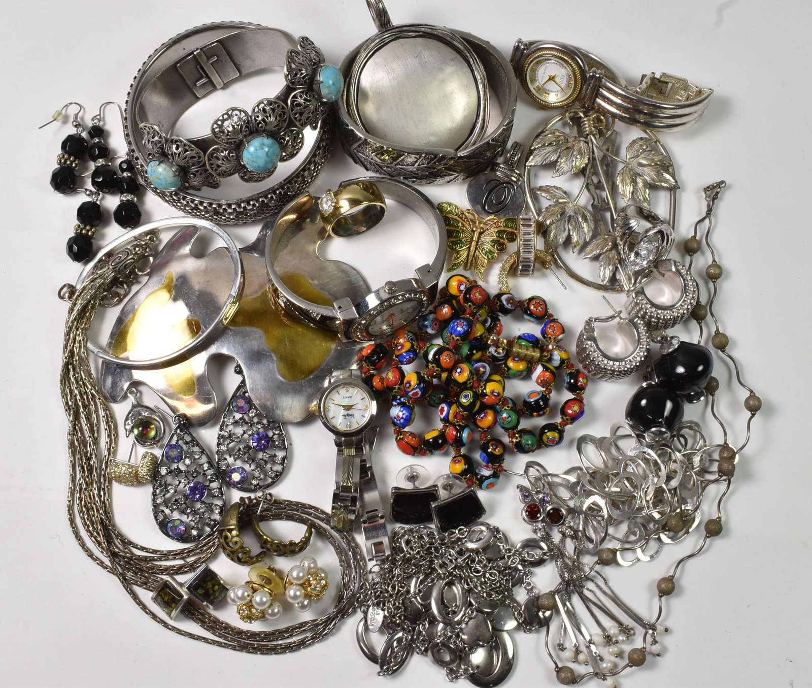 Silver Tone Jewelry Lot (1 of 5)
