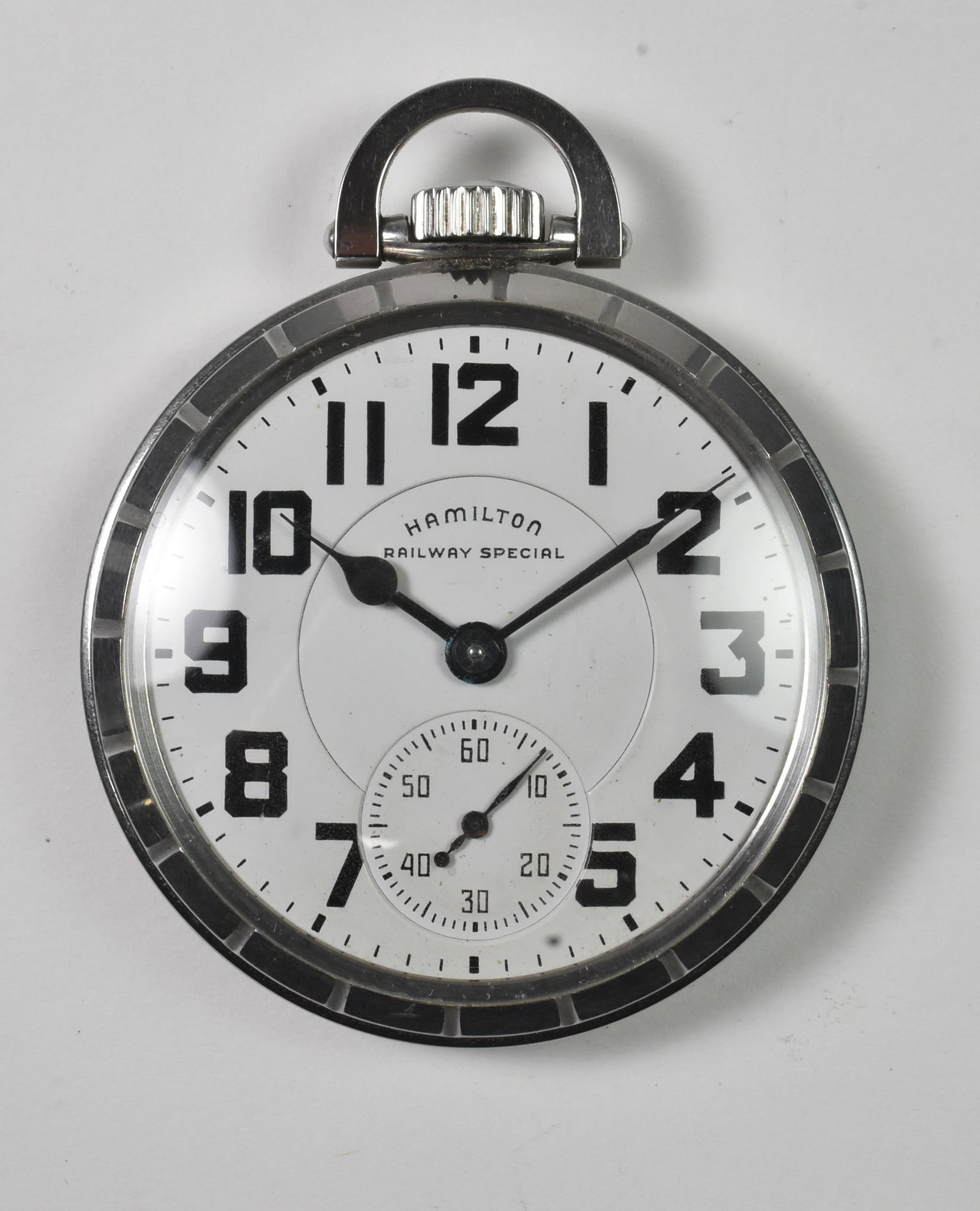 Hamilton Railway Special Pocket Watch, 992B, 21J: Hamilton railway special 992B pocket watch SN# C282920. 21 jewel 16 size. 6 positions SW LS. Porcelain dial, no hairlines. Runs. Hamilton case. 93.1 grams.