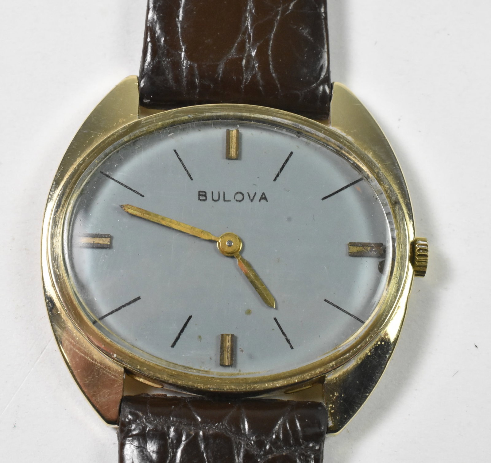 Man's 14K Bulova Wrist Watch (1 of 5)