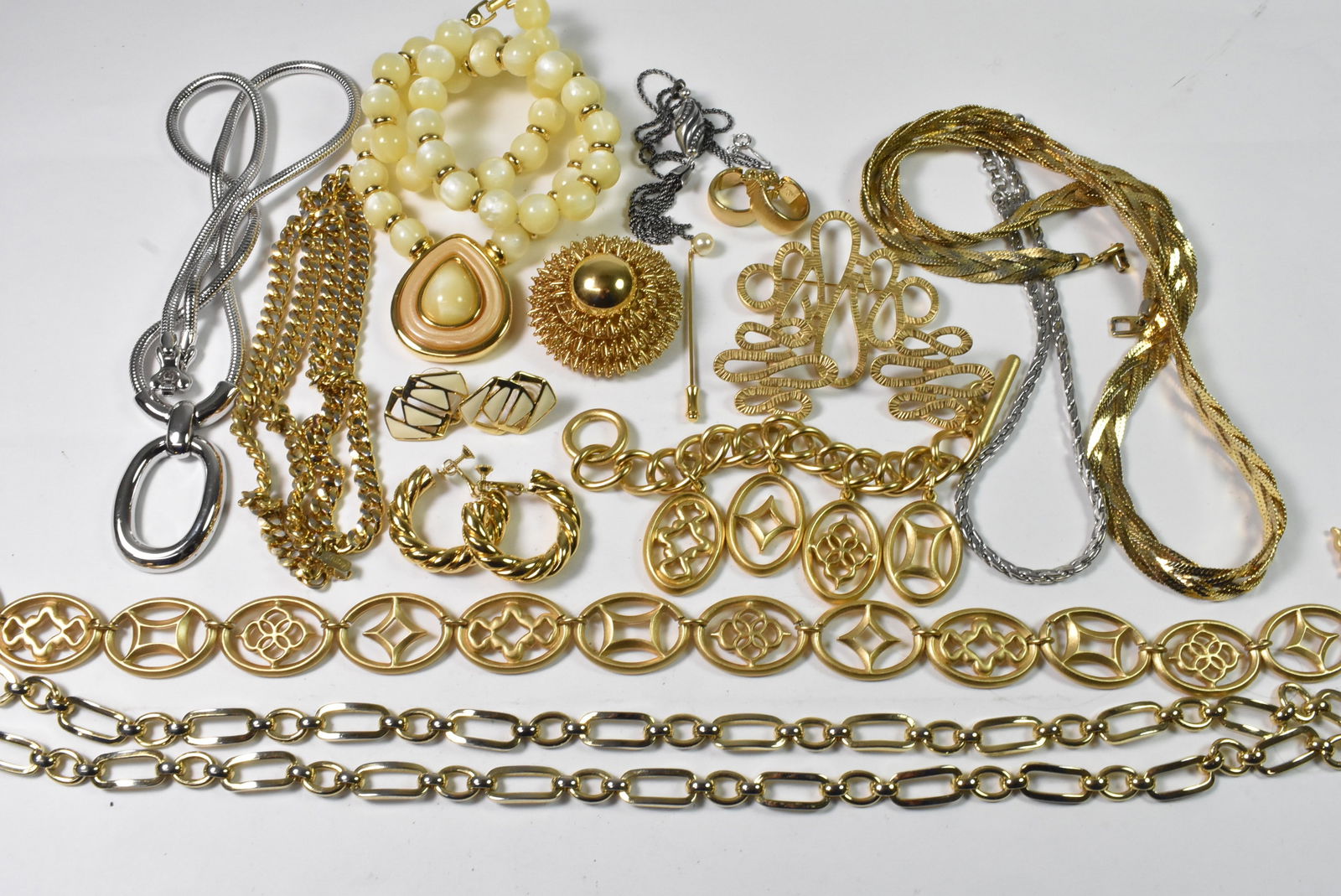 Lot of Monet and Napier Jewelry (1 of 5)