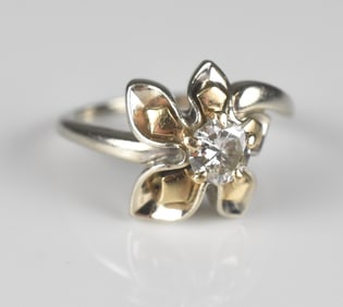 Ladies 14k Flower Form Diamond Ring