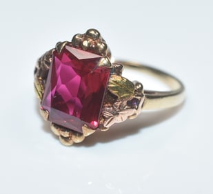 10k Rose Gold Ladies Ring with Red Stone